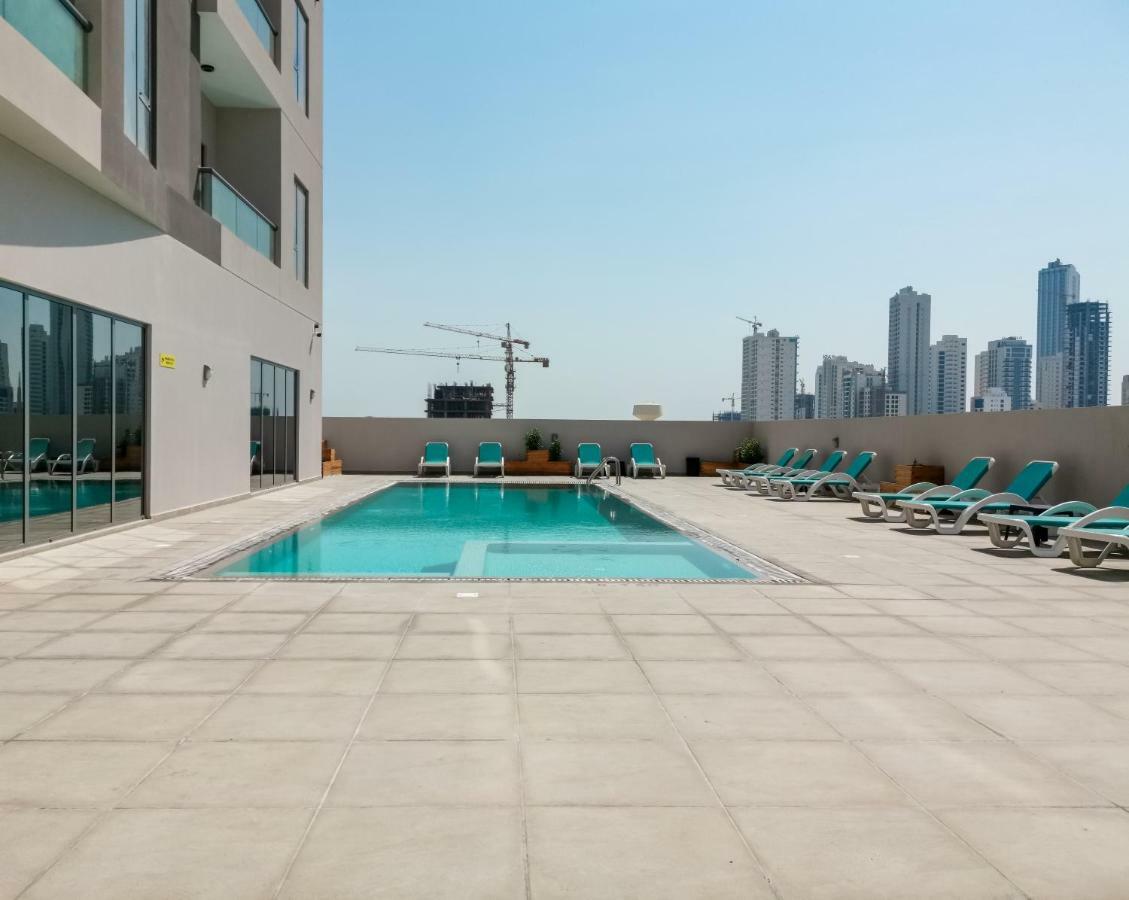 The Spot Residence Manama Exterior photo